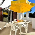 Balaia Golf Vilage 8 With Pool By Homing 아파트 *